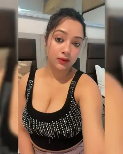 Call Girls Service Sitarganj